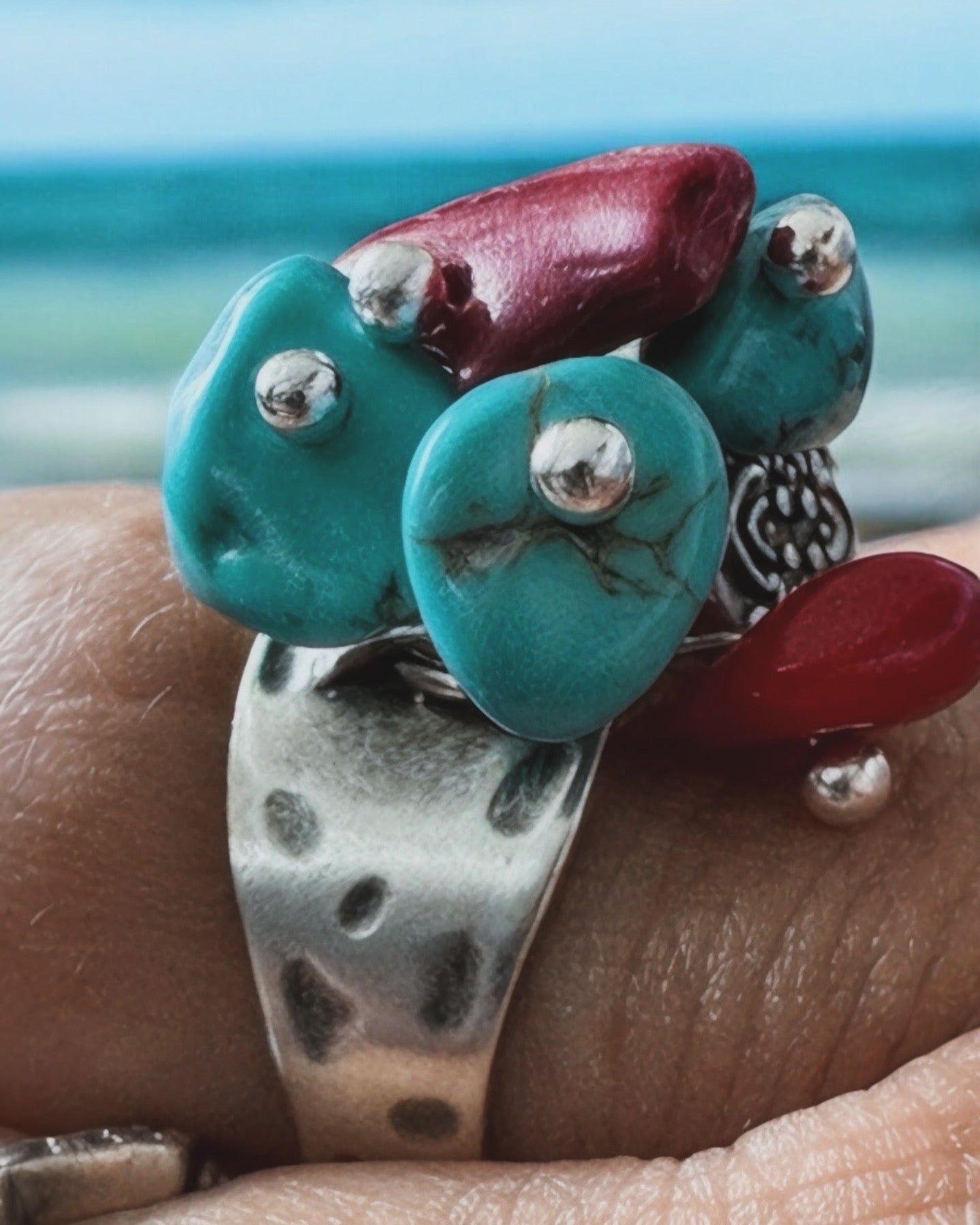 BAGUE MAYA