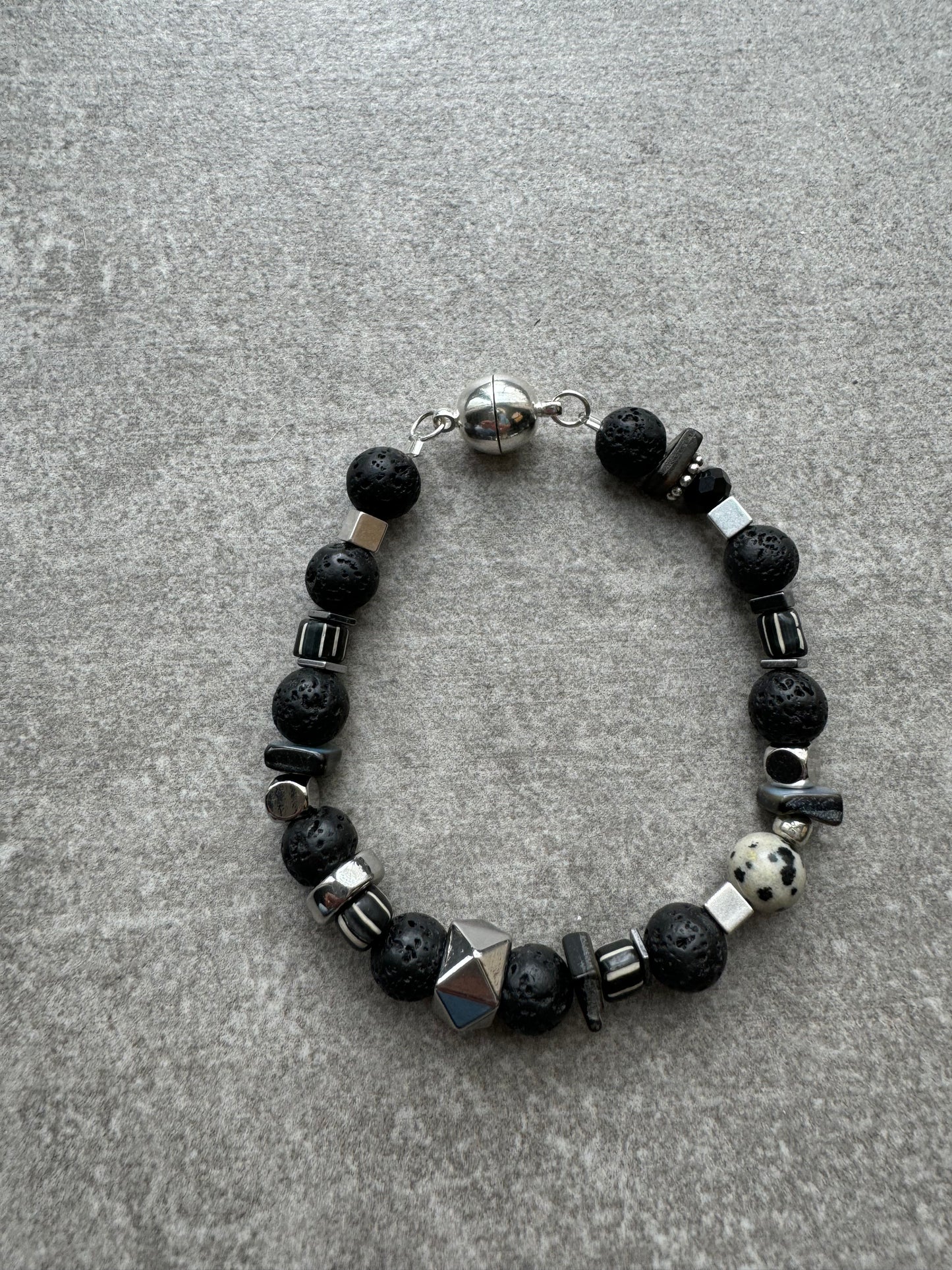 BRACELET GENTLEMAN LAVE NOIRE
