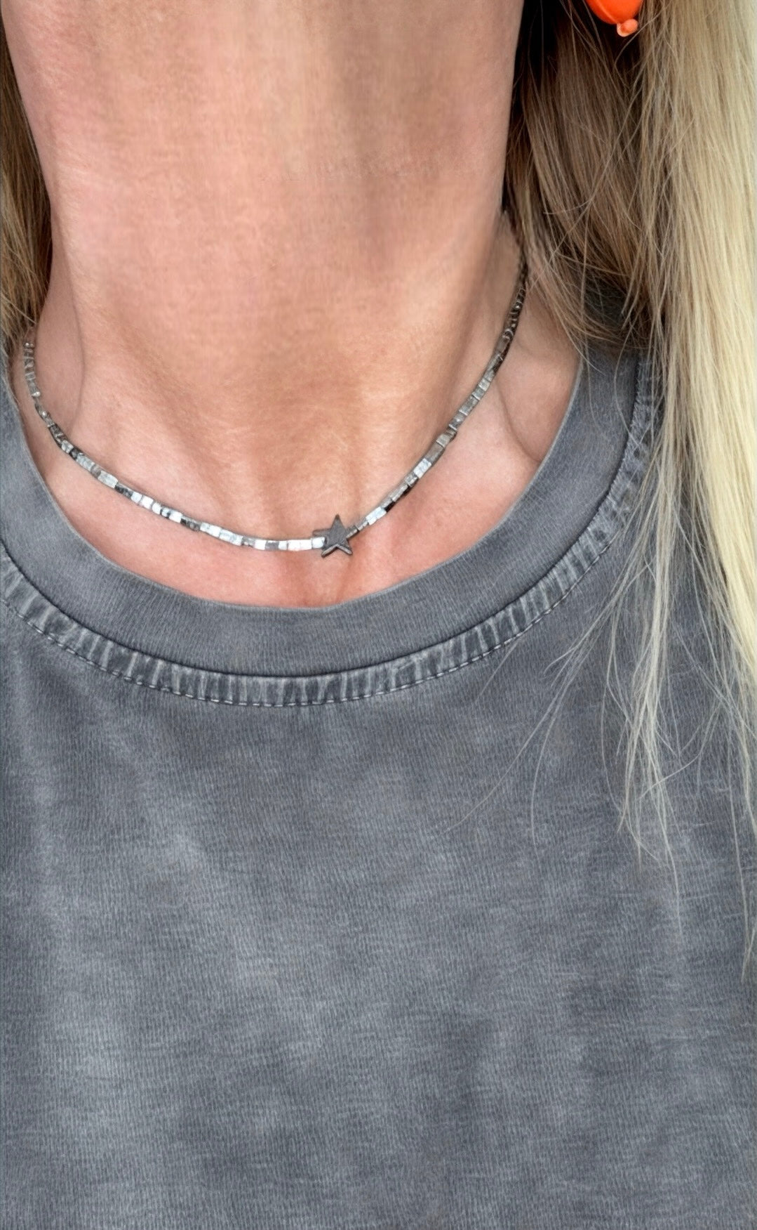 COLLIER RAS DU COU LILI