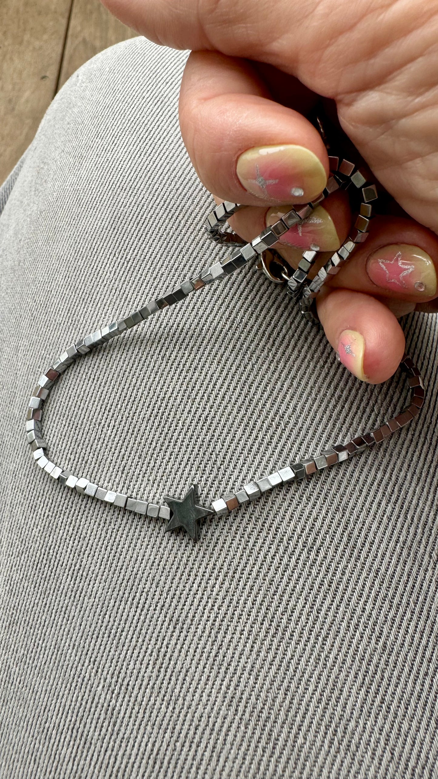 COLLIER RAS DU COU LILI