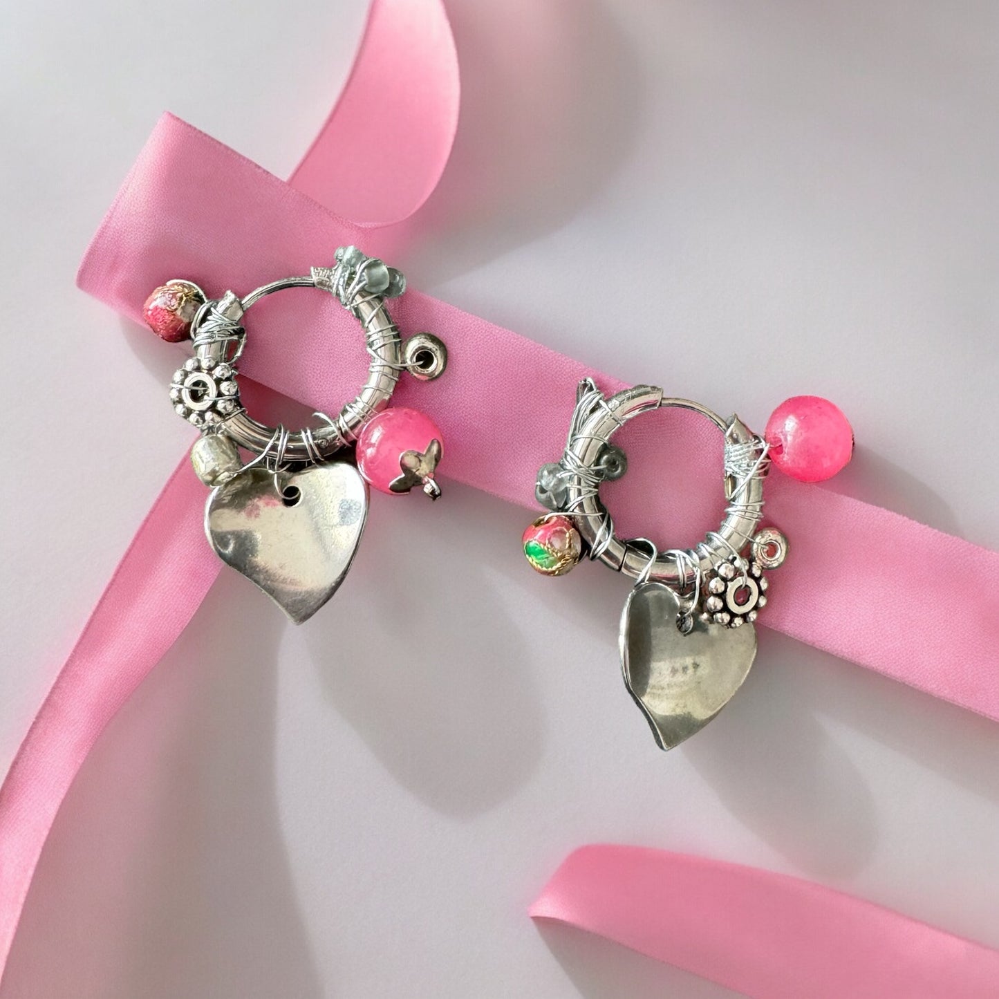 BOUCLES D'OREILLES CREOLES PINK HEART