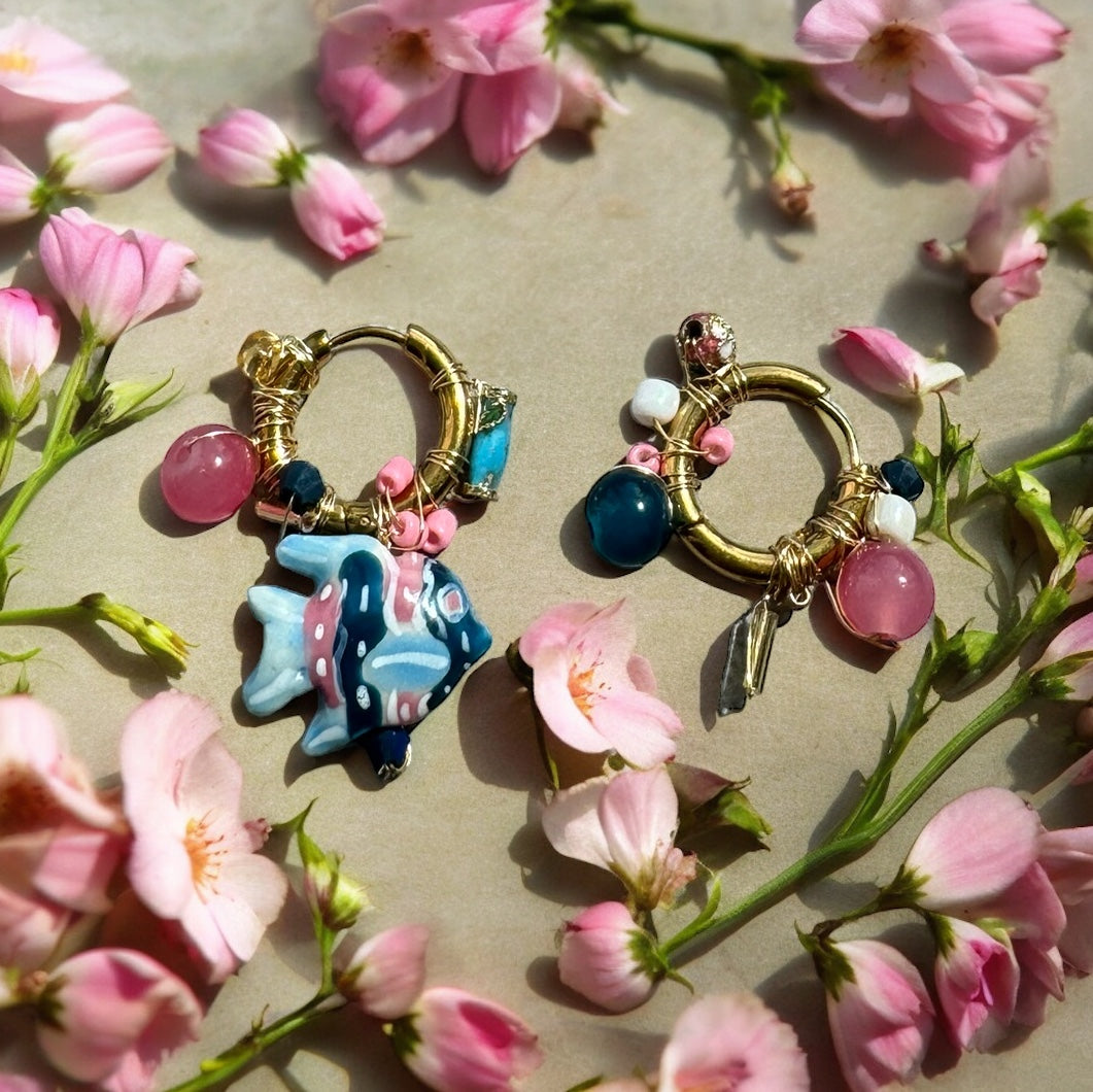 BOUCLES D'OREILLES CREOLES BLUE FISH