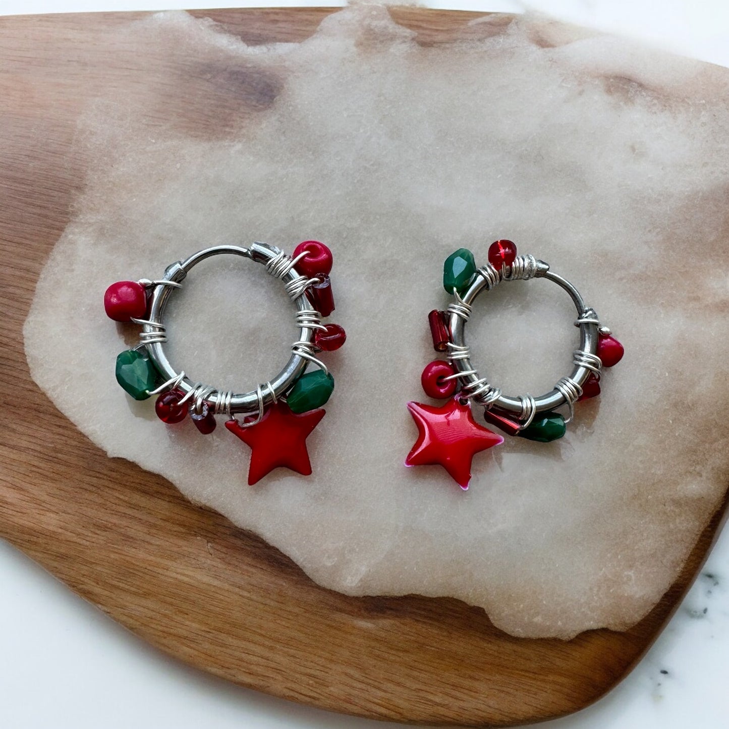 BOUCLES D'OREILLES CREOLES MERRY CHRISTMAS