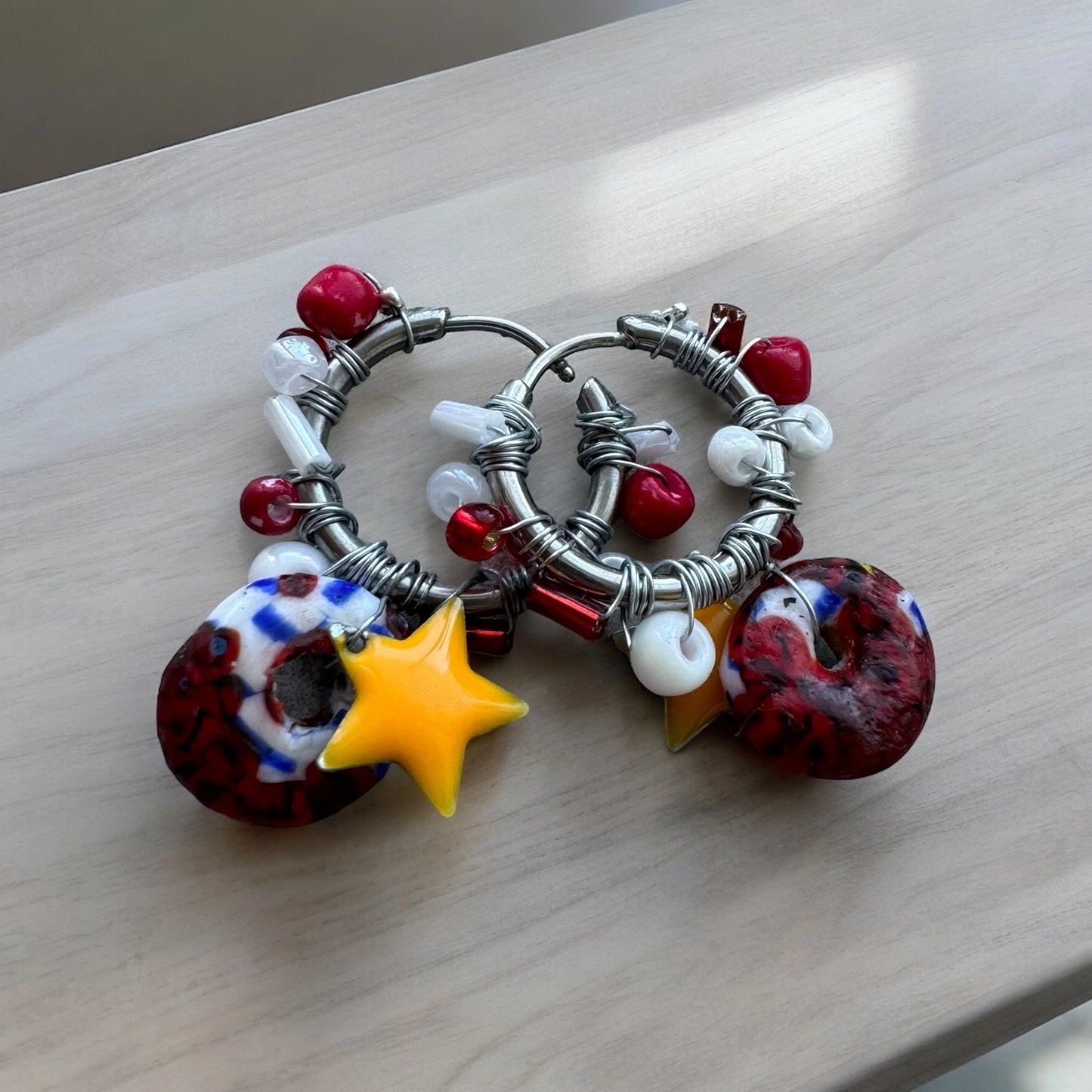 BOUCLES D'OREILLES CREOLES YELLOW STAR