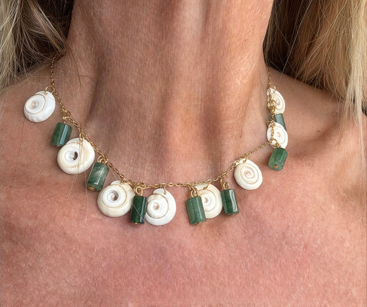 COLLIER EMMA